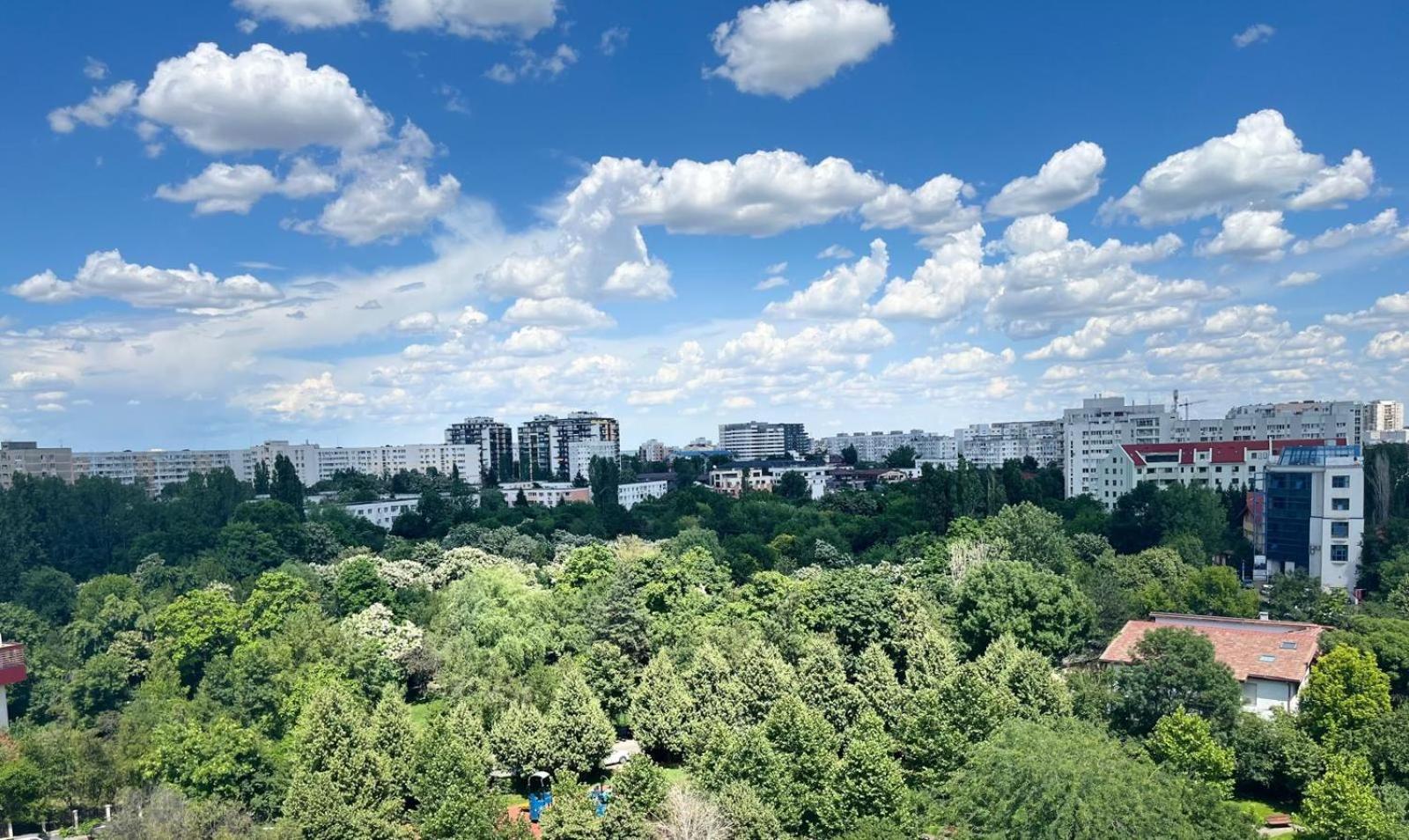Titan Park Vista Studio Bucharest Luaran gambar